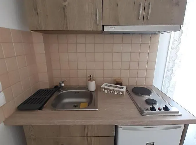 Marietta Hotel Livadakia